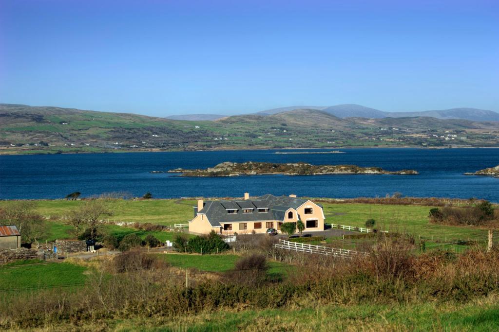 Hotel Lakelands Farm House An Coireán Exterior foto